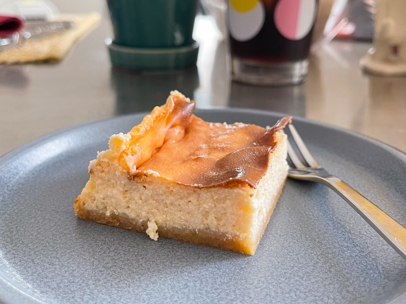 切ってみたチーズケーキ