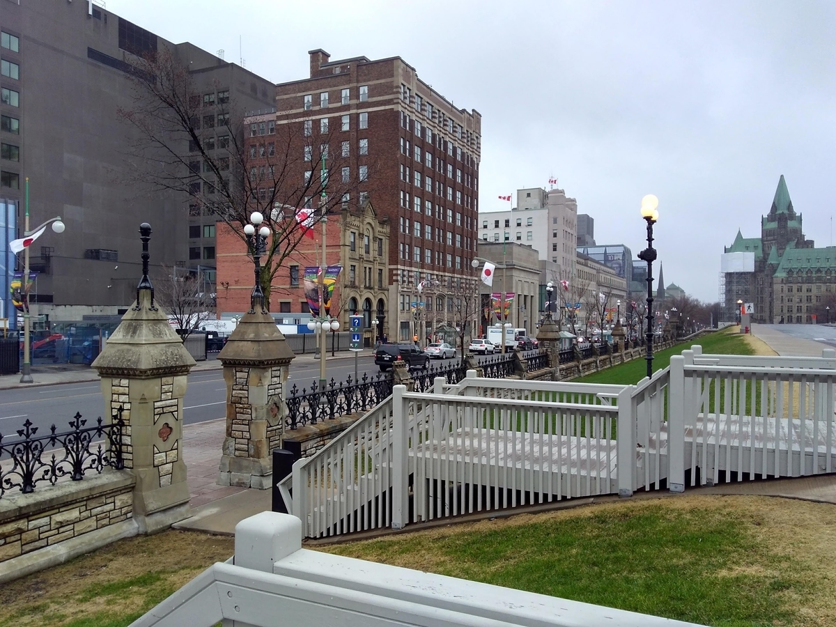 f:id:casse-pied:20190425212159j:plain f:id:casse-pied:20190425212159j:plain