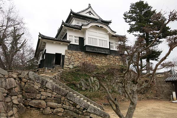 f:id:castle_walk:20190721034149j:plain f:id:castle_walk:20190721034149j:plain