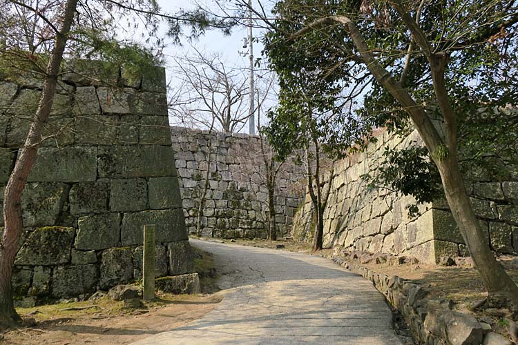 f:id:castle_walk:20191026031300j:plain