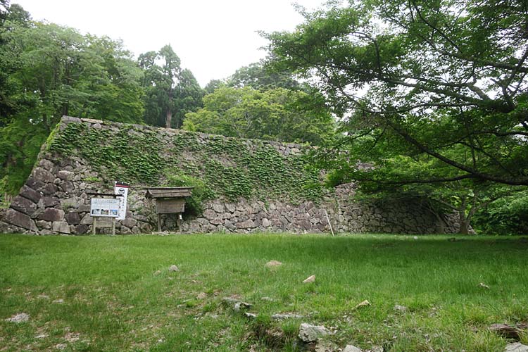 高取城 二の丸