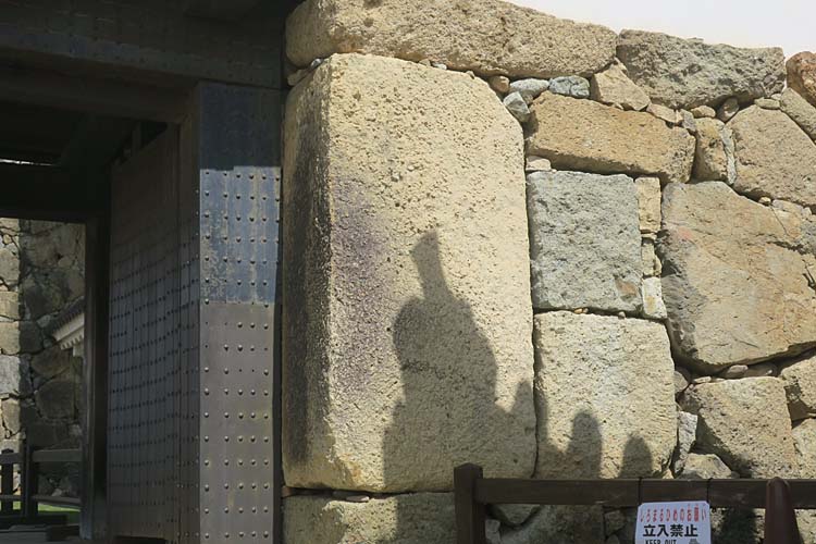 姫路城　転用石