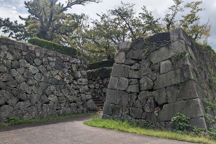 佐賀城　天守台入口