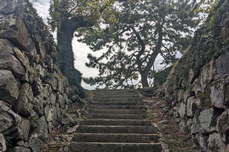 佐賀城　天守台入口