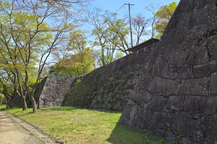 盛岡城　本丸南西面の石垣