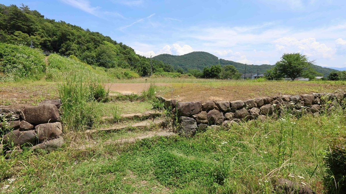 大手復元エリアの石塁