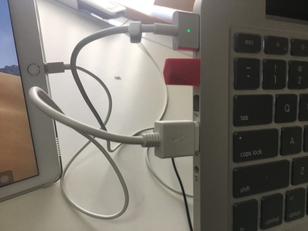 f:id:cat_akira:20181105235424j:plain f:id:cat_akira:20181105235424j:plain