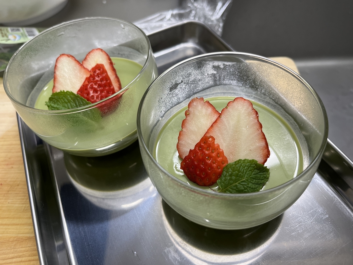 抹茶パンナコッタの完成品