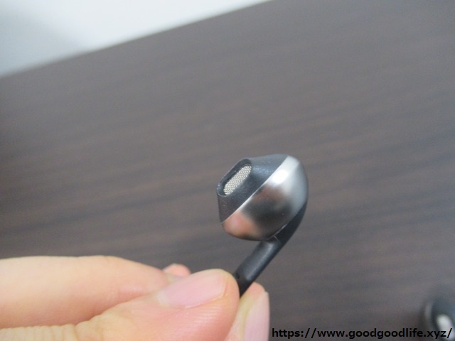 JBL TUNE205BT イヤホン本体3