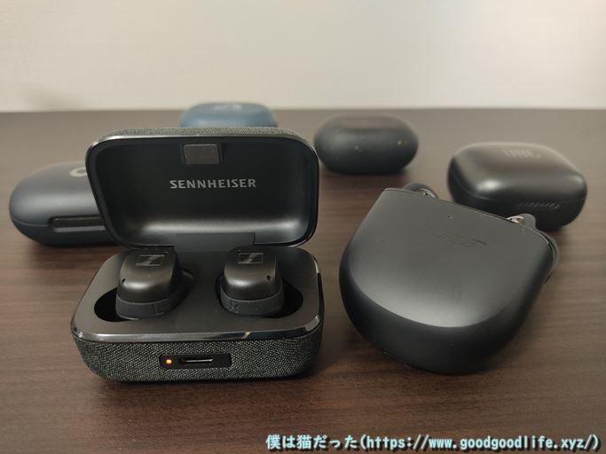 吉田が家に忘れていったイヤホン 吉田が家に忘れていったイヤホン - メルカリ