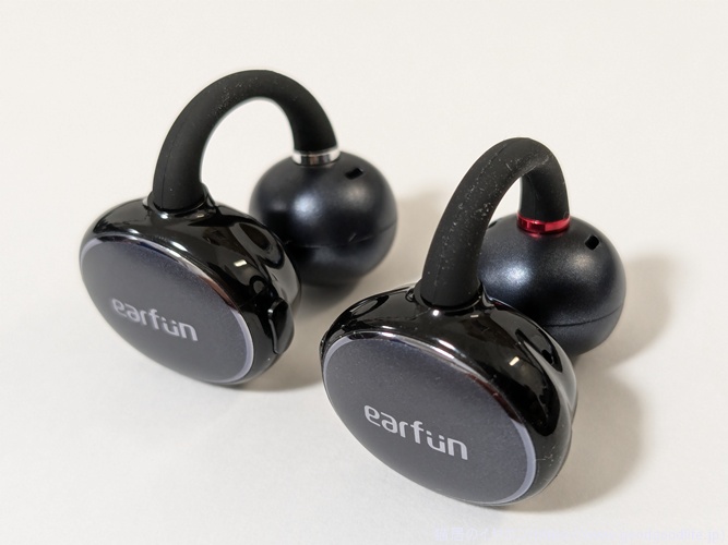 EarFun Clip レビュー｜物理ボタン式を採用したイヤーカフ型