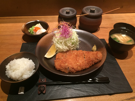 f:id:cattee:20171203231035j:plain