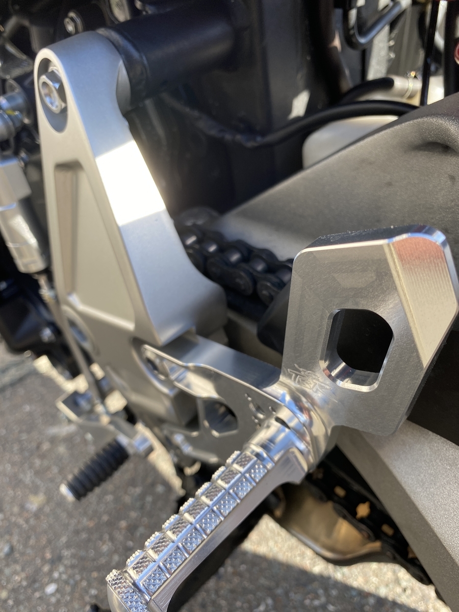 f:id:cb1000r:20200412164840j:plain f:id:cb1000r:20200412164840j:plain