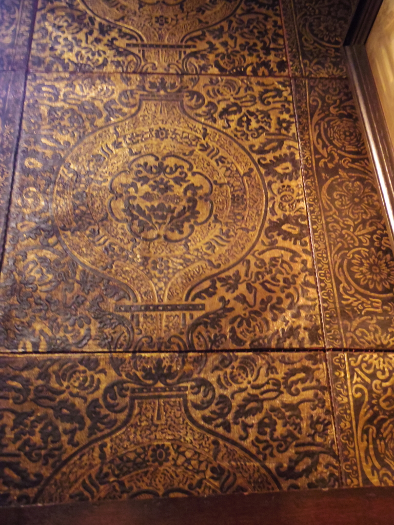 フレディ マーキュリーと和紙 ルリユール製本 ベルギーの密かな愉しみ