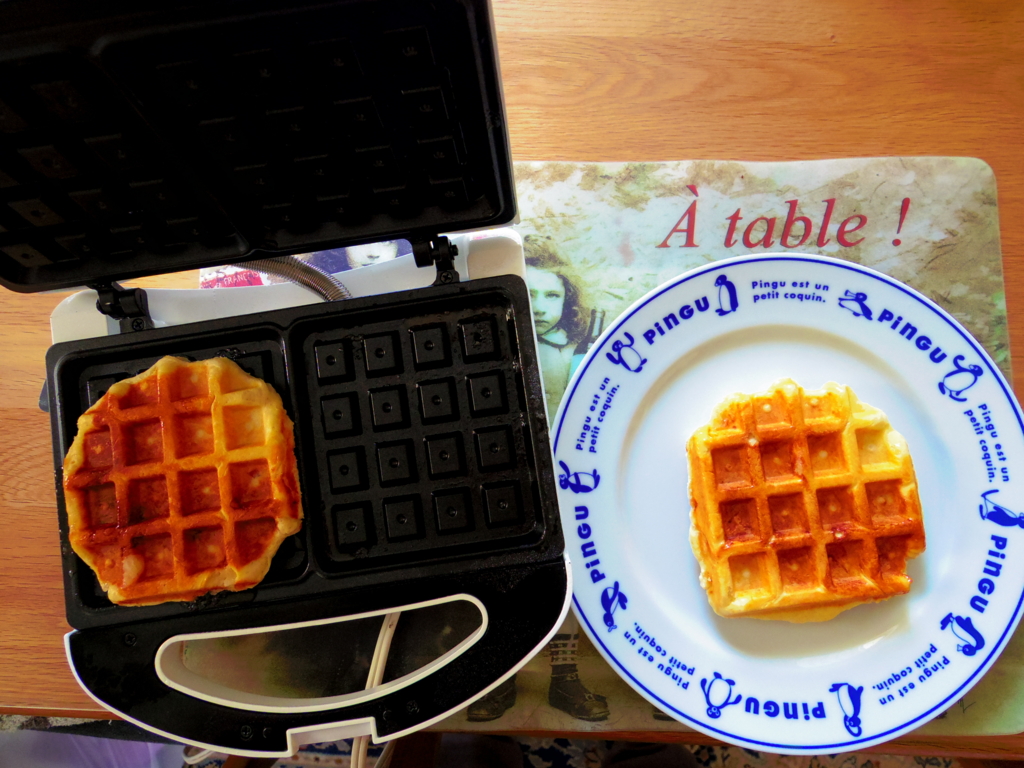 白熊も食べたがるベルギーワッフル作ってみた グレーテルのかまど ノルウェーのワッフル ベルギーの密かな愉しみ