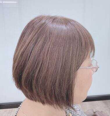 ショートボブ