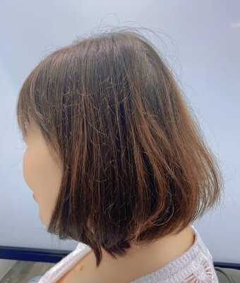 トップにボリュームが出ない細毛・軟毛に悩む50代女性のショートヘア施術前