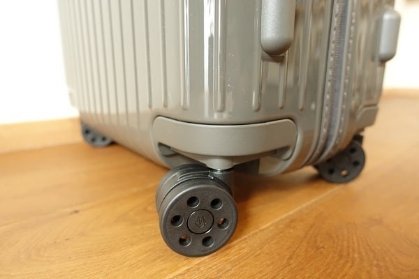 新品未使用　RIMOWA Essential Cabin スレート　グレー エッセンシャル キャビン 軽量機内持ち込みスーツケース | Slate