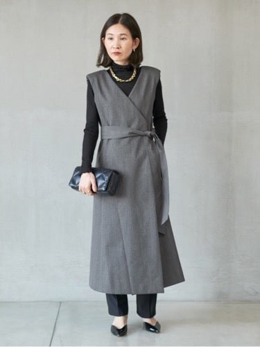 30代 40代 大人っぽくて暖かい ジレ ハイネックの秋冬コーディネート 東京アラフォーちゃん ラビ子log