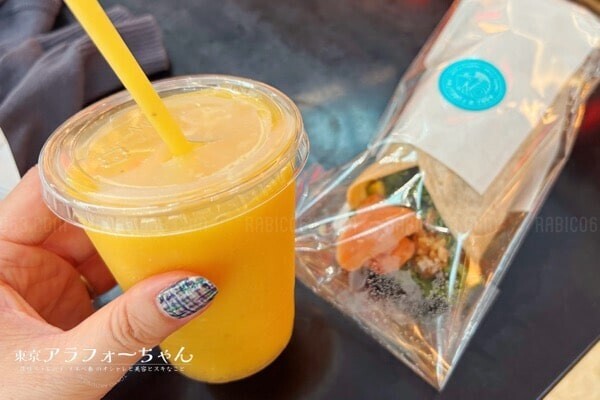 羽田空港　AGRO @フルーツパーラー フレッシュジュース