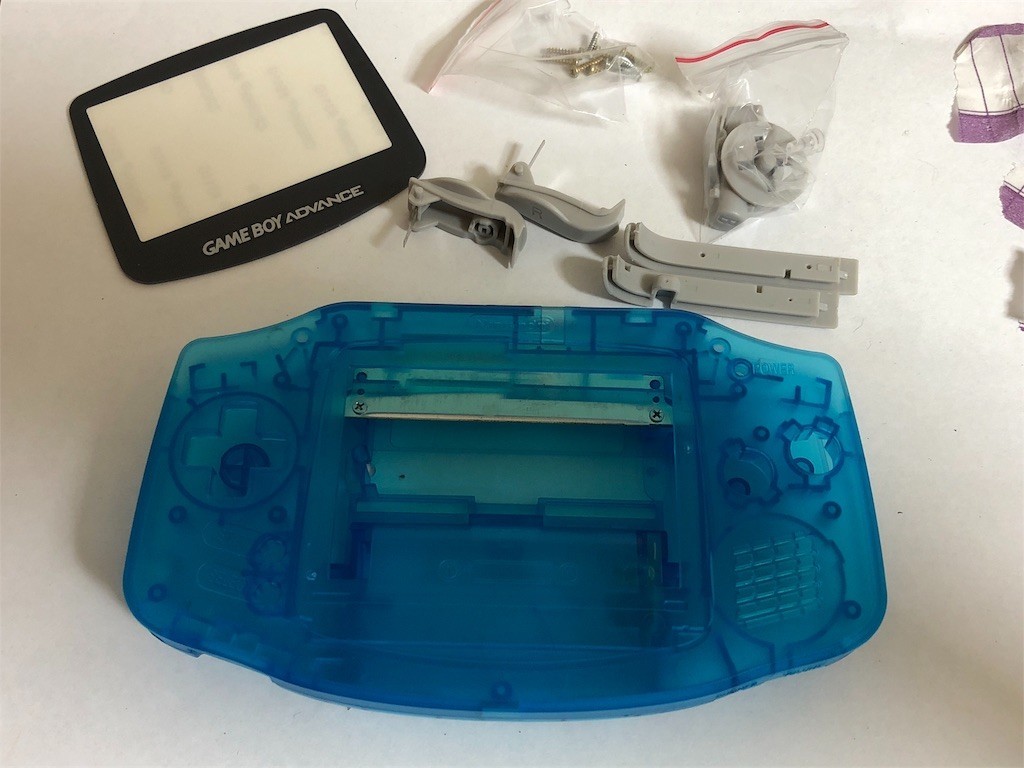 ゲームボーイアドバンス　クリアブルー ケース・電池付！！】超高画質液晶化！ゲームボーイアドバンス