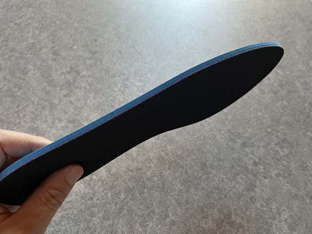 衝撃吸収インソールの厚み