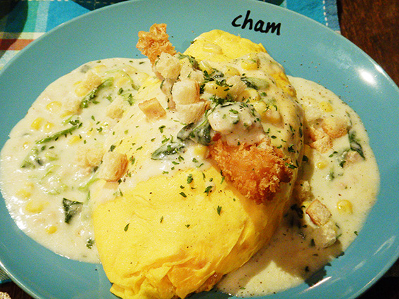 Cafe&Bar CHAMのオムライス