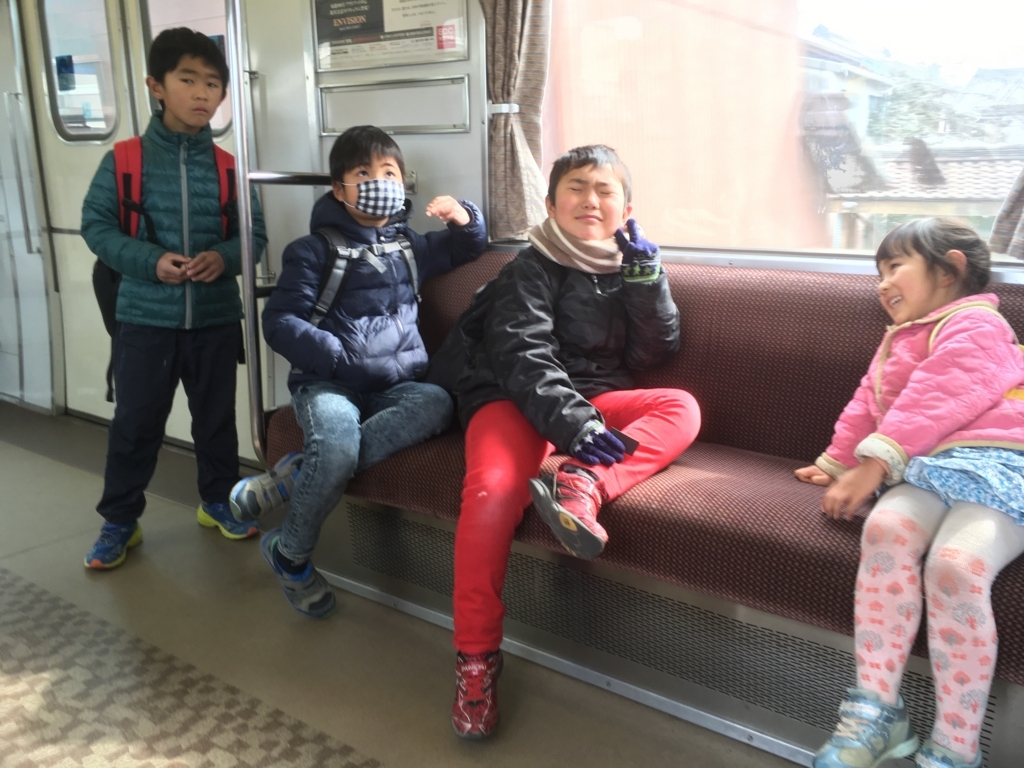 f:id:chairukanomori:20180310000202j:plain