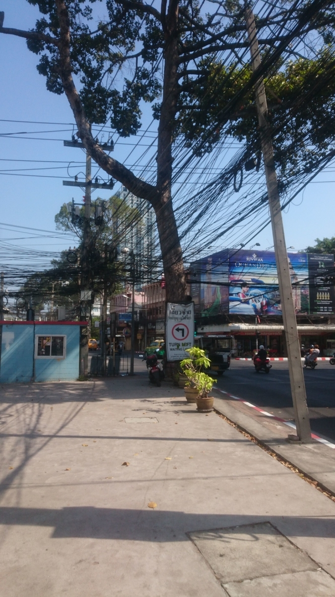 f:id:chakachi:20190427182413j:plain:w200