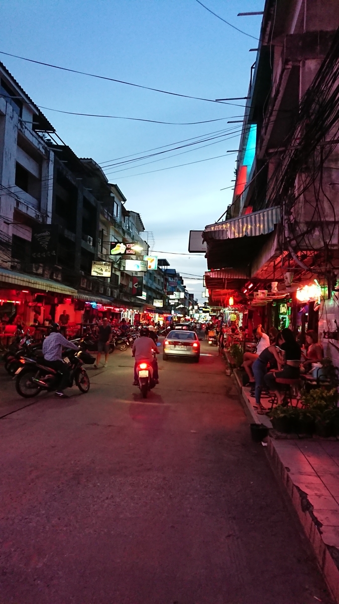 f:id:chakachi:20191219215200j:plain:w200 f:id:chakachi:20191219215200j:plain:w200