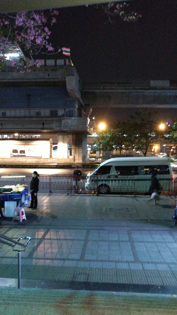 f:id:chakachi:20201003014608j:plain:w200
