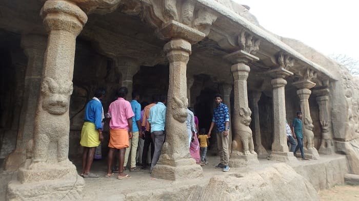 マハーバリプラム最大の石窟・パンチャパーンダバ石窟寺院