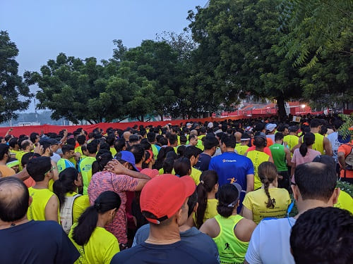 デリーハーフマラソン、スタート前の様子