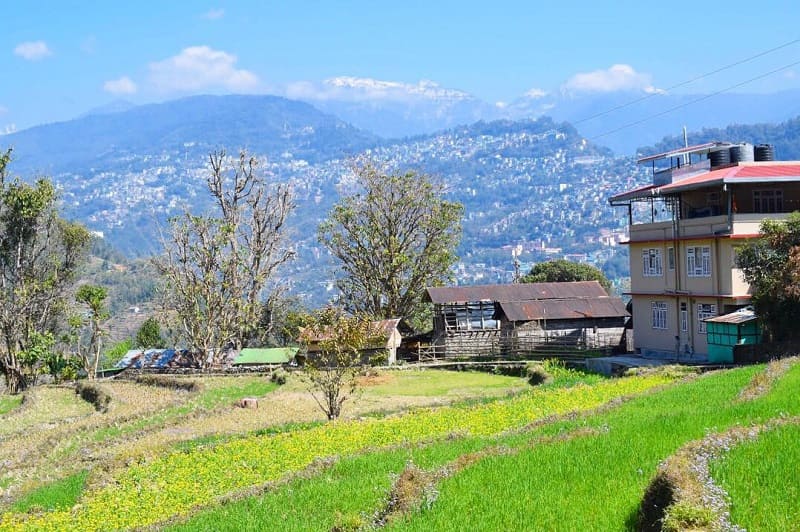 シッキム州都ガントック近郊の景色