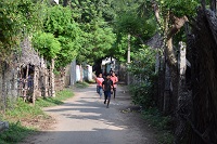 キライ村の子供①