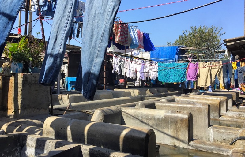 ドービーガートの手洗い洗濯場の様子②