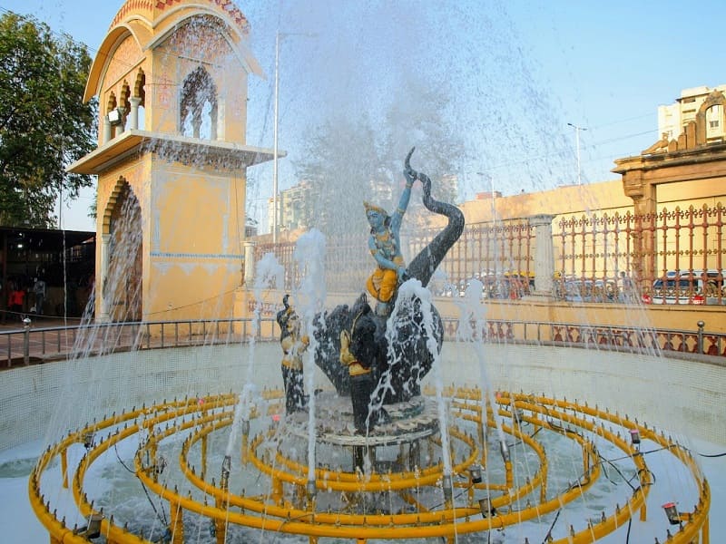 クリシュナの噴水