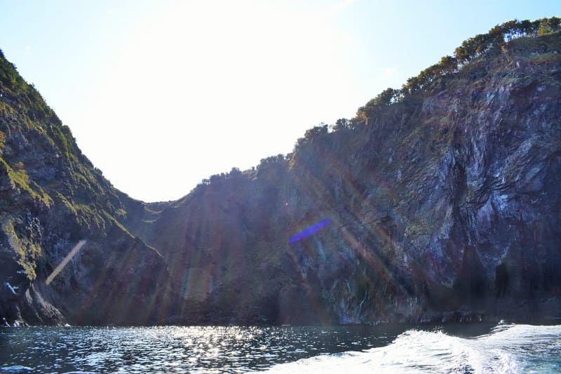 知床 湯の華の滝（男の涙）１