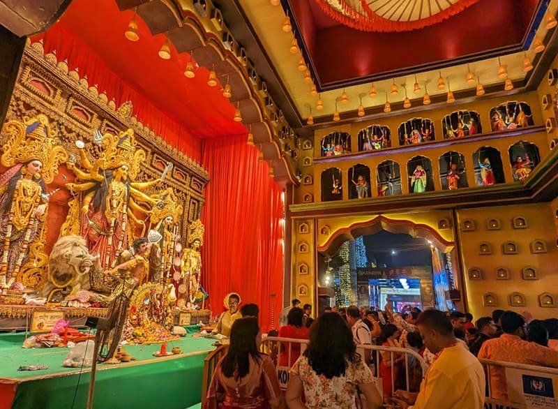 Singhi Park Sarbojanin Durga Puja