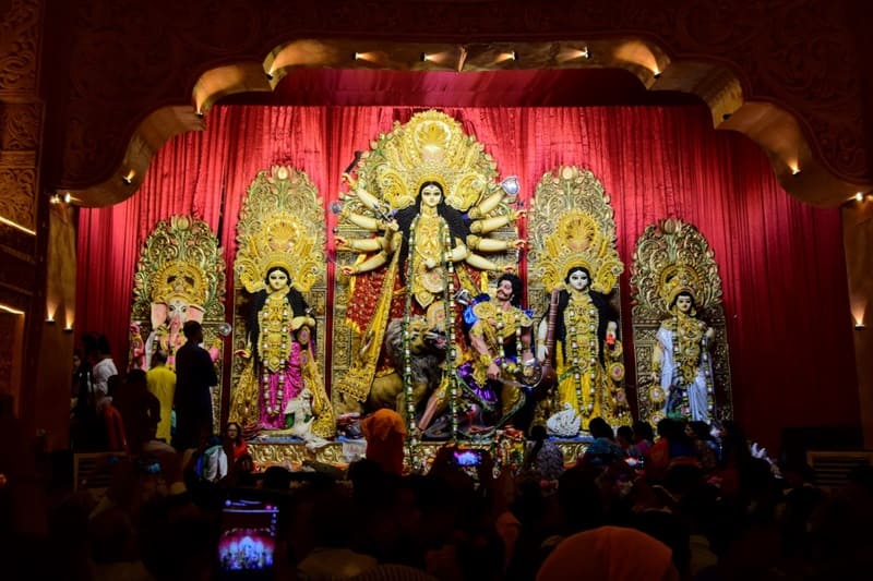 Santosh Mitra Square Durga Puja5