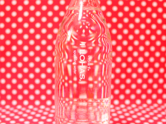 い･ろ･は･す グラススパークリングウォーター