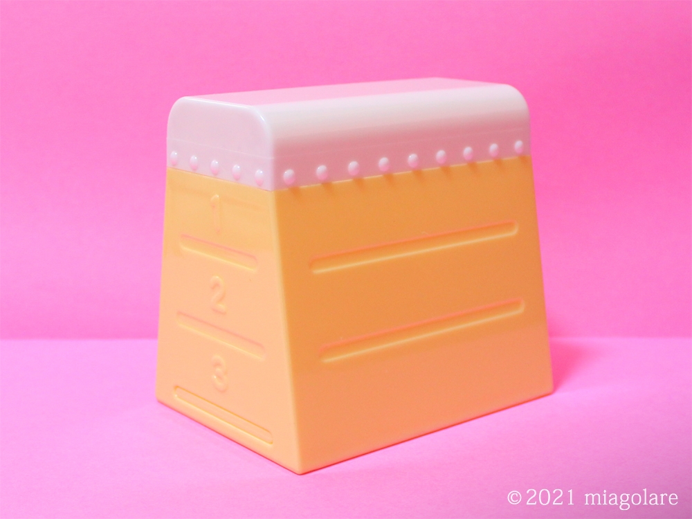 ダイカットプラケース(とび箱)