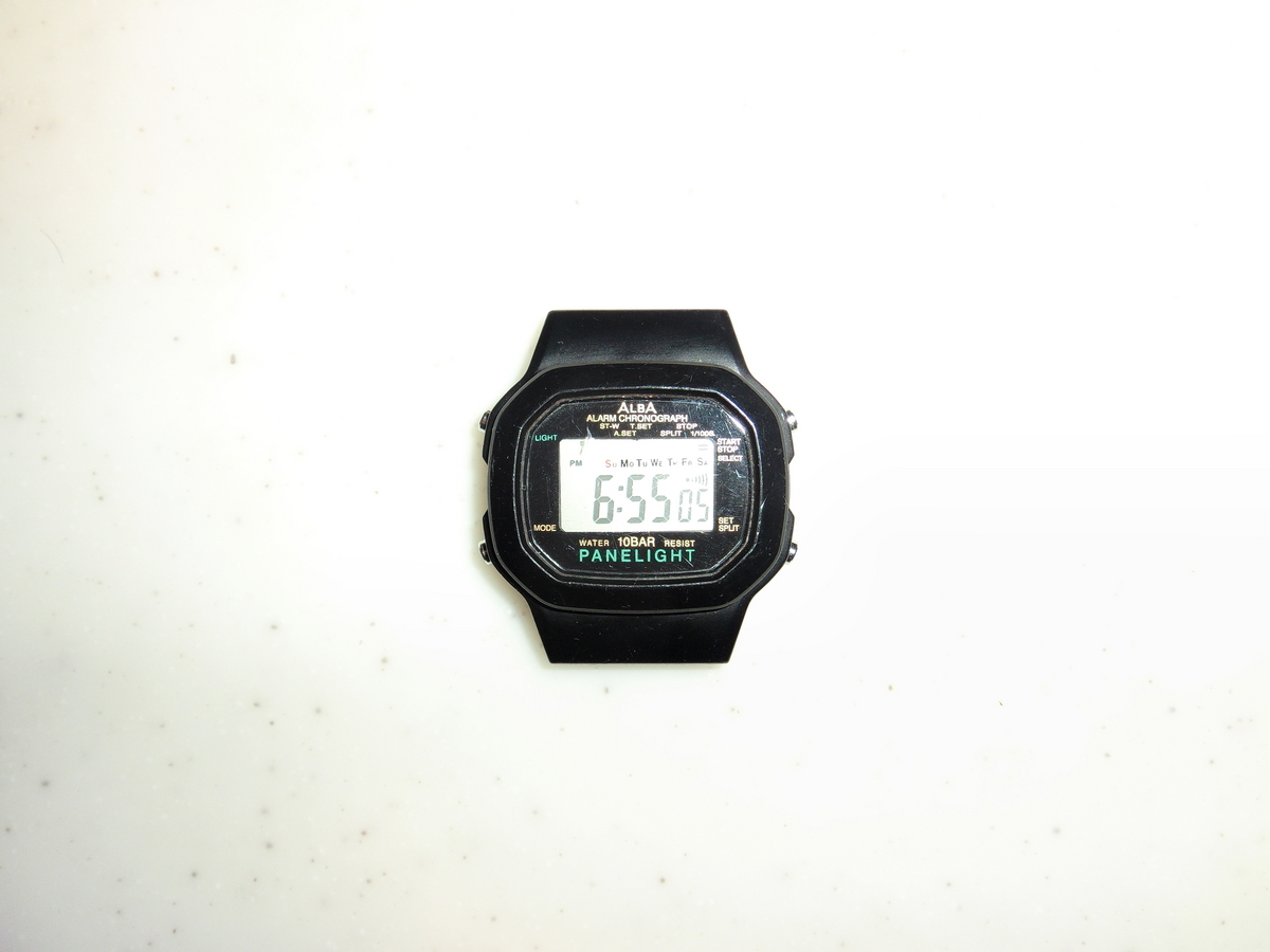 安価で手に入れたレトロなデジタルウォッチ「ALBA / Y735-4A30」の