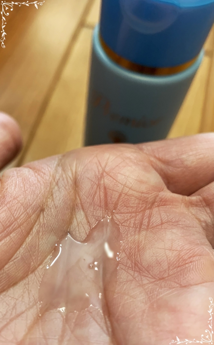 シャンプーはトロトロしてます