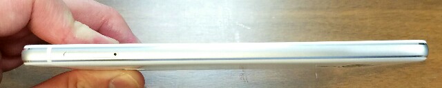 f:id:chehonz5:20161001022743j:plain 洗練されたデザインに魅力的な価格『HUAWEI P9 lite』を購入レビュー&使用感!-「ZenFone3 5.2インチ」と迷うのも分かる仕上がりに