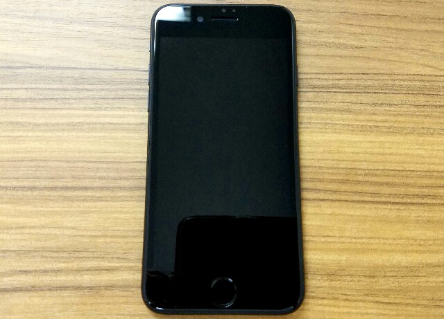 f:id:chehonz5:20161010182652j:plain iPhone7 / iPhone7 Plusのオススメ全面ガラス保護フィルムはコレ!現状コレ以外考えられない、ケースとの相性も良い◎