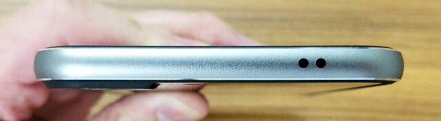 f:id:chehonz5:20161012131258j:plain ジェットブラックユーザー必見:iPhone7 / iPhone 7 Plusのお薦めケースはコレ!!現状コレ以外考えられない、全面ガラス保護フィルムとの相性も良い◎