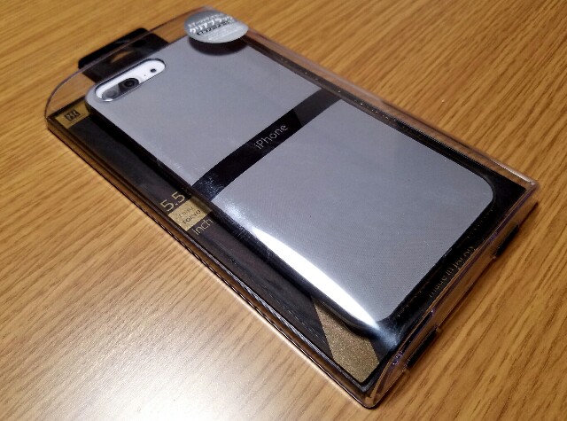 f:id:chehonz5:20170112093959j:plain iPhone 7 Plusにパワーサポートのエアージャケット(クリアブラック)を購入!安心の使いやすさと高品質ハードケース