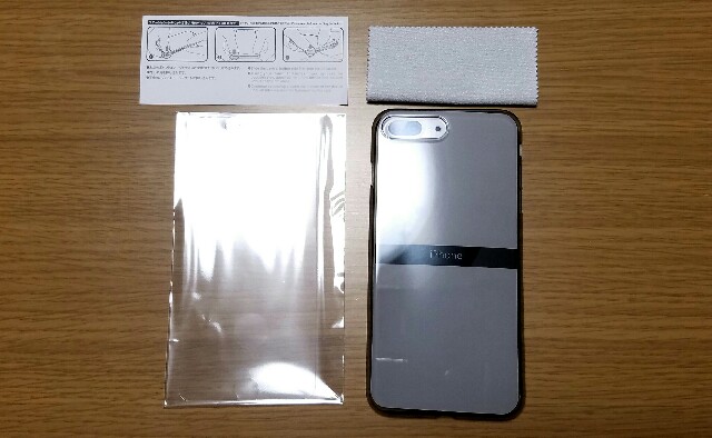 f:id:chehonz5:20170112094033j:plain iPhone 7 Plusにパワーサポートのエアージャケット(クリアブラック)を購入!安心の使いやすさと高品質ハードケース