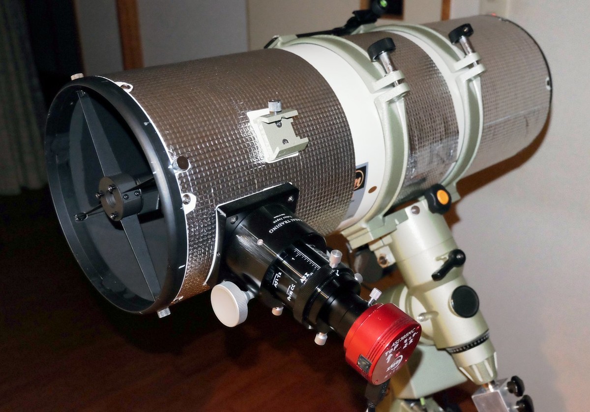 地上の星 (Hubble 5star artificial stars) 風来坊真幸福知